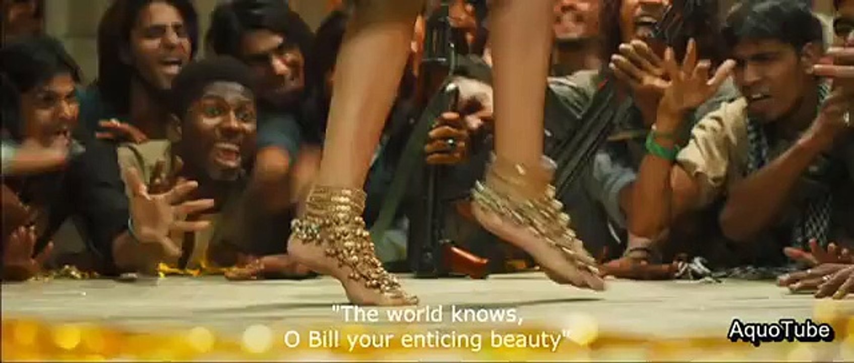 Billi Na Maloom Afraad Mehwish Hayat Item Song...