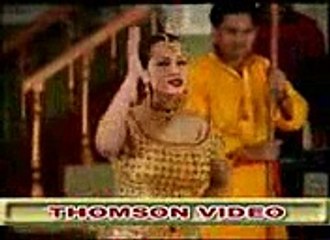 Jadoon Sowan Mahi Day neray Howan, manji day thallay Daang Phair Da , Punjabi Mujra Nargis
