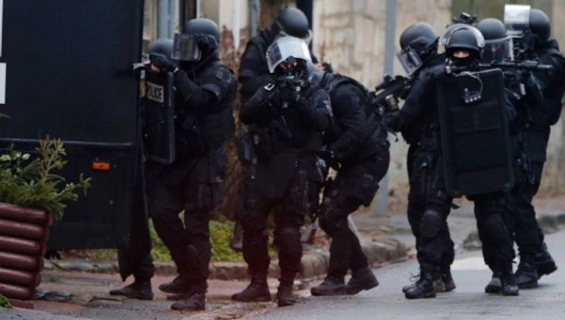 Paris attack killed 120 people | France | Live Footage