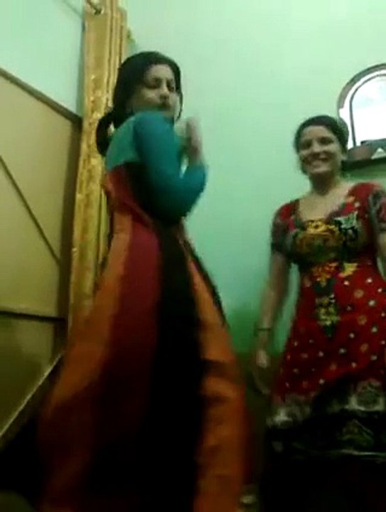 Nude Mujra