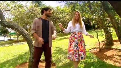 Cúmplices de um Resgate (01/09/15) Otávio pede Rebeca em casamento durante passeio de barc