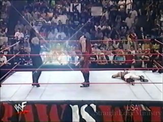 WWF Kane Fights The Undertaker In Order To Defend X-Pac