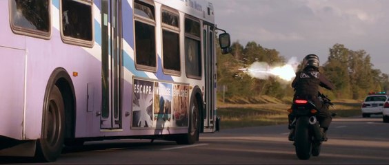 Heist 2015 HD Movie Clip Tear Gas - Dave Bautista, Jeffrey Dean Morgan Action Movie