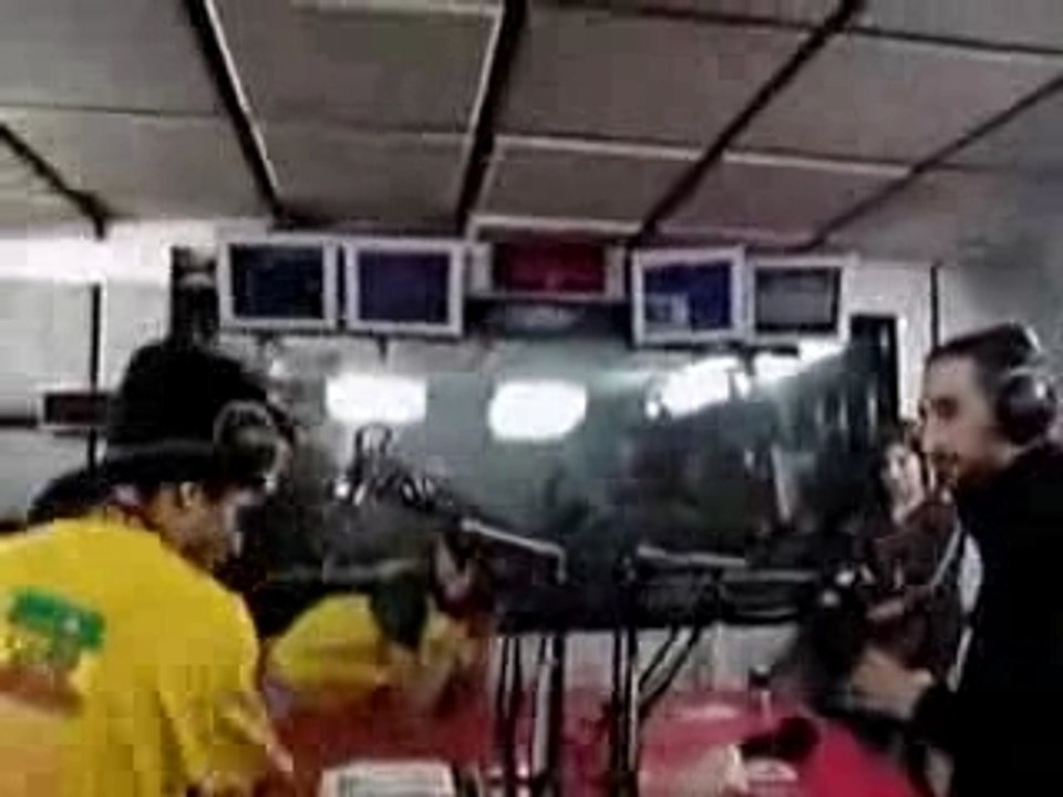 Sniper Quoi_Qu'il_Arrivelive_skyrock_