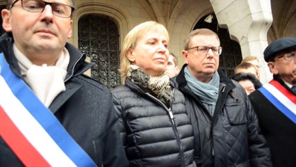 Arras : rassemblement après les attentats de Paris