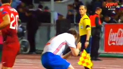 Bruno Alves Gets Injured _ Portugal vs Russia - Friendly Match 14-11-2015
