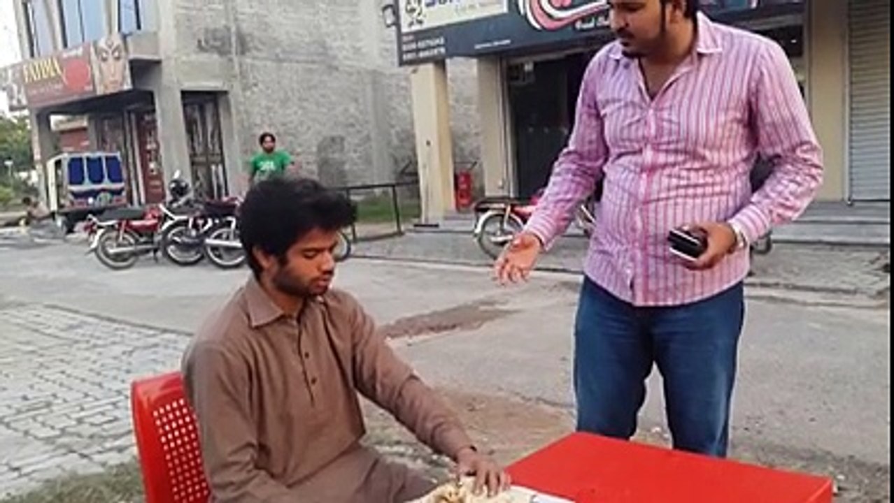 Nokar Bhi Insan Hotay hain, Servants are also Human Beings (Non English language)