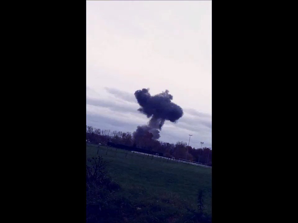 Une rame d'essai d'un TGV se renverse et prend feu à Eckwersheim, près de Strasbourg