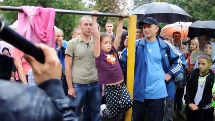 Шестилетняя девочка Марина