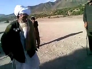 Pashto Funny Clip  Mast Buda  Singing Competition