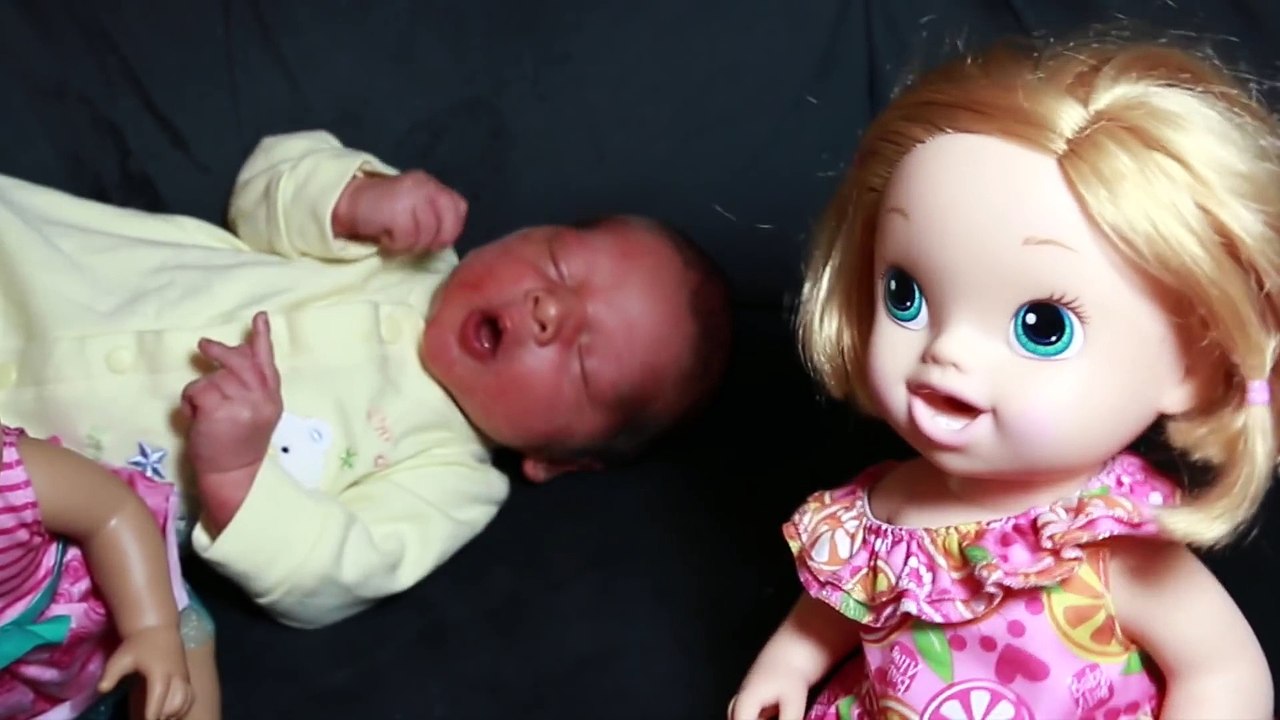 Baby Alive BOY BABY Newborn AllToyCollector New Baby - Baby Alive Dolls in LOVE Toys Video