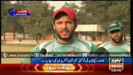 Shahid Afridi speaks in favor of Umar Akmal