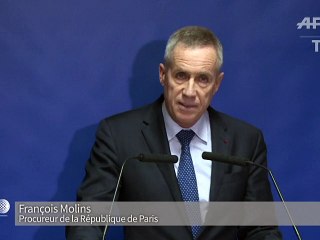 La France face à un "acte de guerre" après 129 morts dans des attentats sans précédent