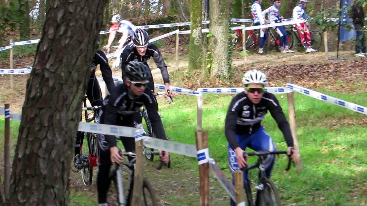 Cyclo-cross Quelneuc 2015 : après les marches