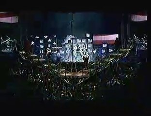 Fuck! Toujours debout ,il faut continuer ne pas céder!