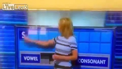 Shocking Live Robbery Caught on Camera in London 🚨