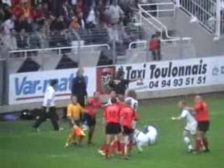 Extraits de Toulon Pau