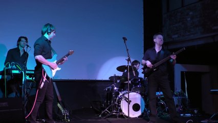 «Девчонка-девчоночка» А.Бон (Екатеринбург, 21.04.2015) (Lucky Cola)