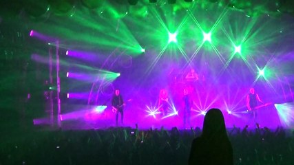 Наив - Сэ-Ля-Ви и перерыв на 2 минуты