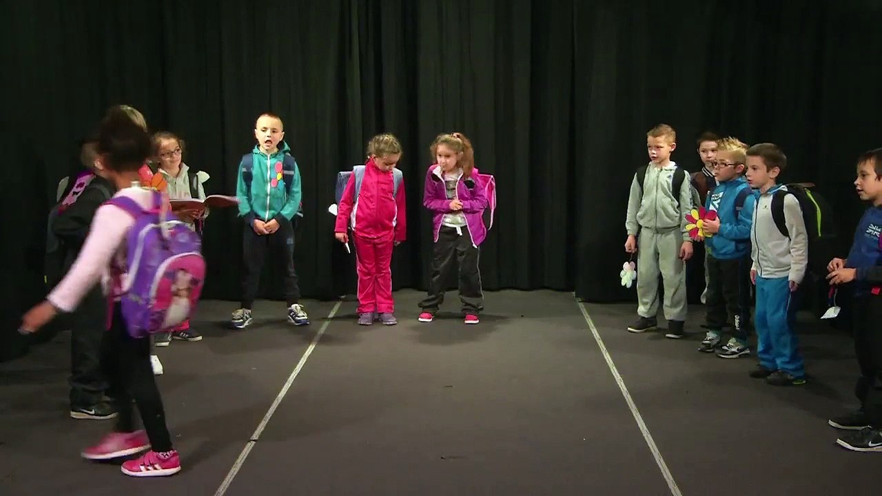 Camion des mots - Classe de CE1 Groupe 2 École d'Hélène Boucher de Pont-Audemer (27)