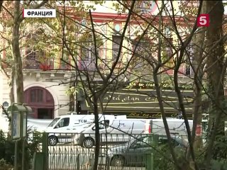 Одним из террористов был француз, данными остальных занимаются спецслужбы