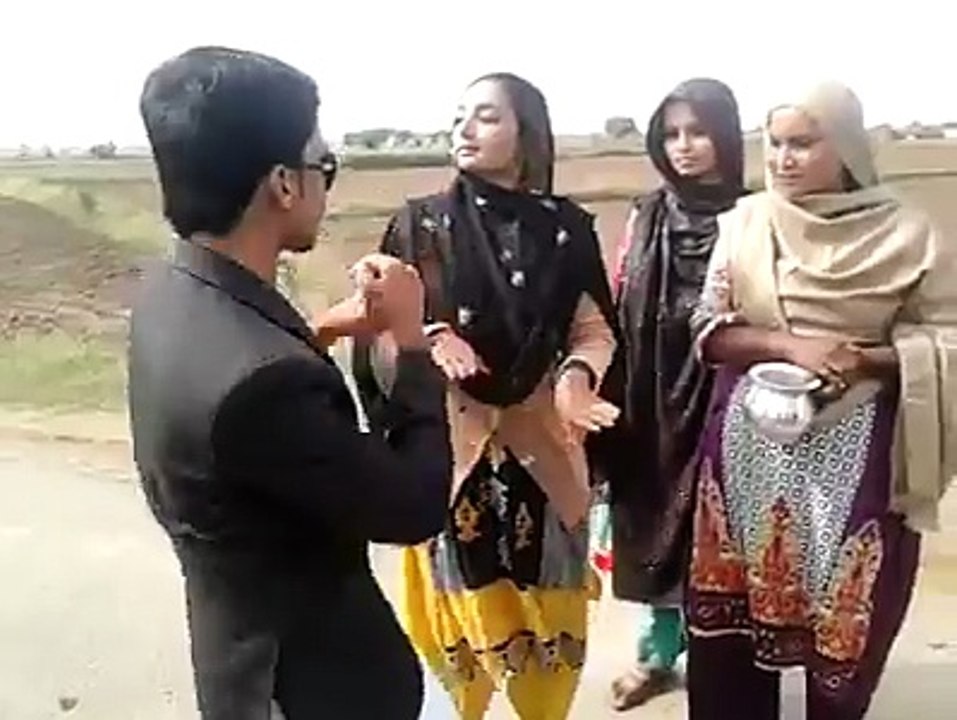HA HA HA CAPTION PLEASE