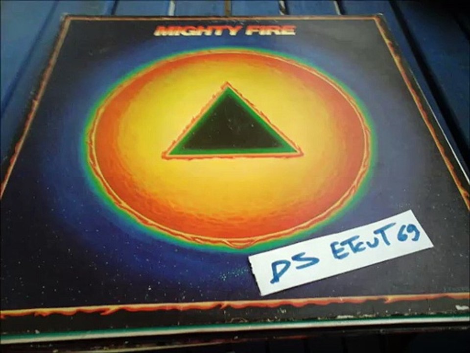 MIGHTY FIRE -SIXTH STREET(RIP ETCUT)ELEKTRA REC 82