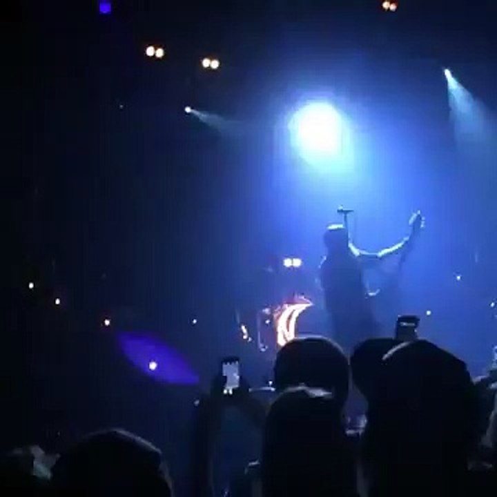 Attacks in Paris - The arrival of terrorists in Bataclan Theatre killing