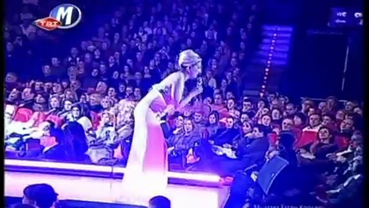 Muazzez Ersoy -söylem bilmesinler