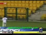 ---1 over 17 Runs Required - How Kamran Akmal Survived - YouTube