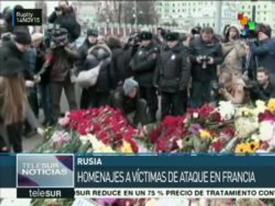 Rusia: moscovitas se solidarizan con el pueblo de Francia