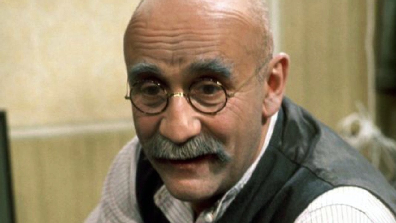 A TRIBUTE TO WARREN MITCHELL