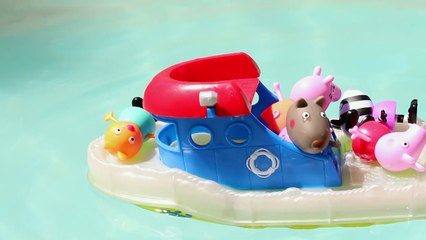 Peppa Pig SHARK ATTACK!!! Peppa Pig Family Boat Vacation Killer Whale and Sharks Pool DisneyCarToys