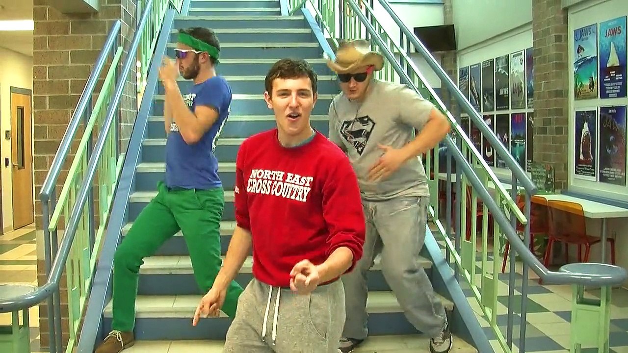 Comm Lip Dub