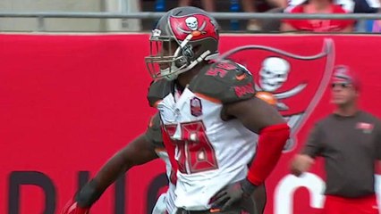 Buccaneers Kwon Alexander sacks Cowboys Matt Cassel for 8 yards