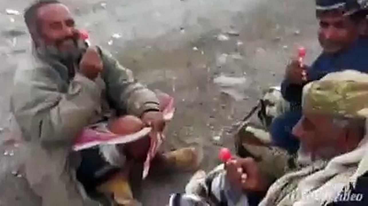 إفتح يا سمسم أبوابك نحن الأطفال ههههه