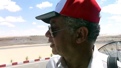اللواء جمال العدل بالجيش المصرى العظيم فى أول موقع حفر بقناة السويس الجديدة سبتمبر2014