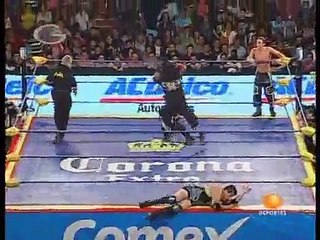 02 Jack Evans & Rocky Romero vs. La Hermandad Extrema