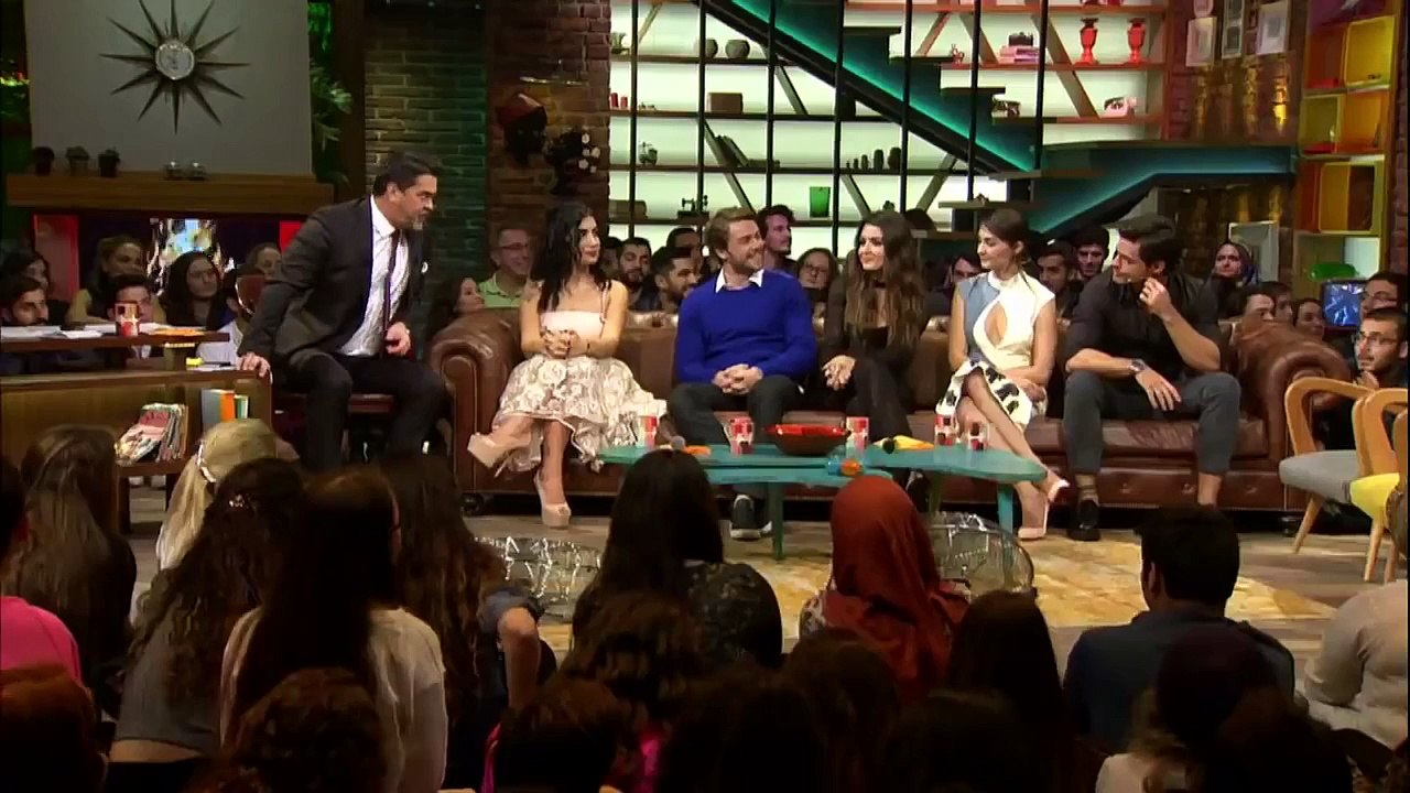 23.10.2015 - Beyaz Show Güneşin Kızları