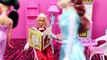 Barbie ❤ Pregnant with Prince Hans, Brunette Elsa and Jasmine Pregnancy Announcements