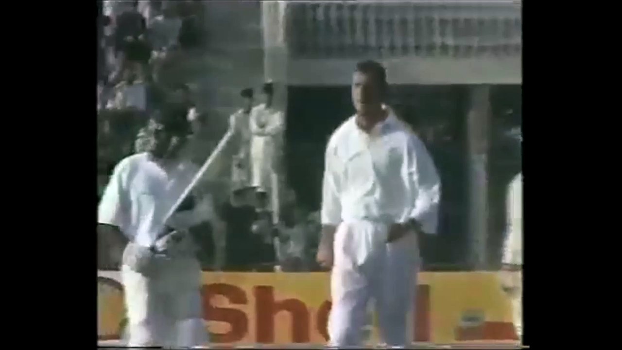 Ejaz Ahmad Funniest Dismissal