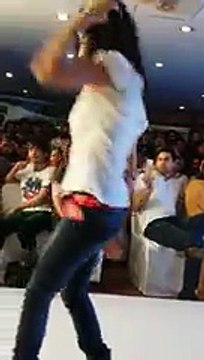 How Noble Families Enjoying Dance Party and Festival