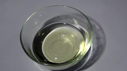 How To Use Tea Tree Oil For Acne Solution By Aqsa