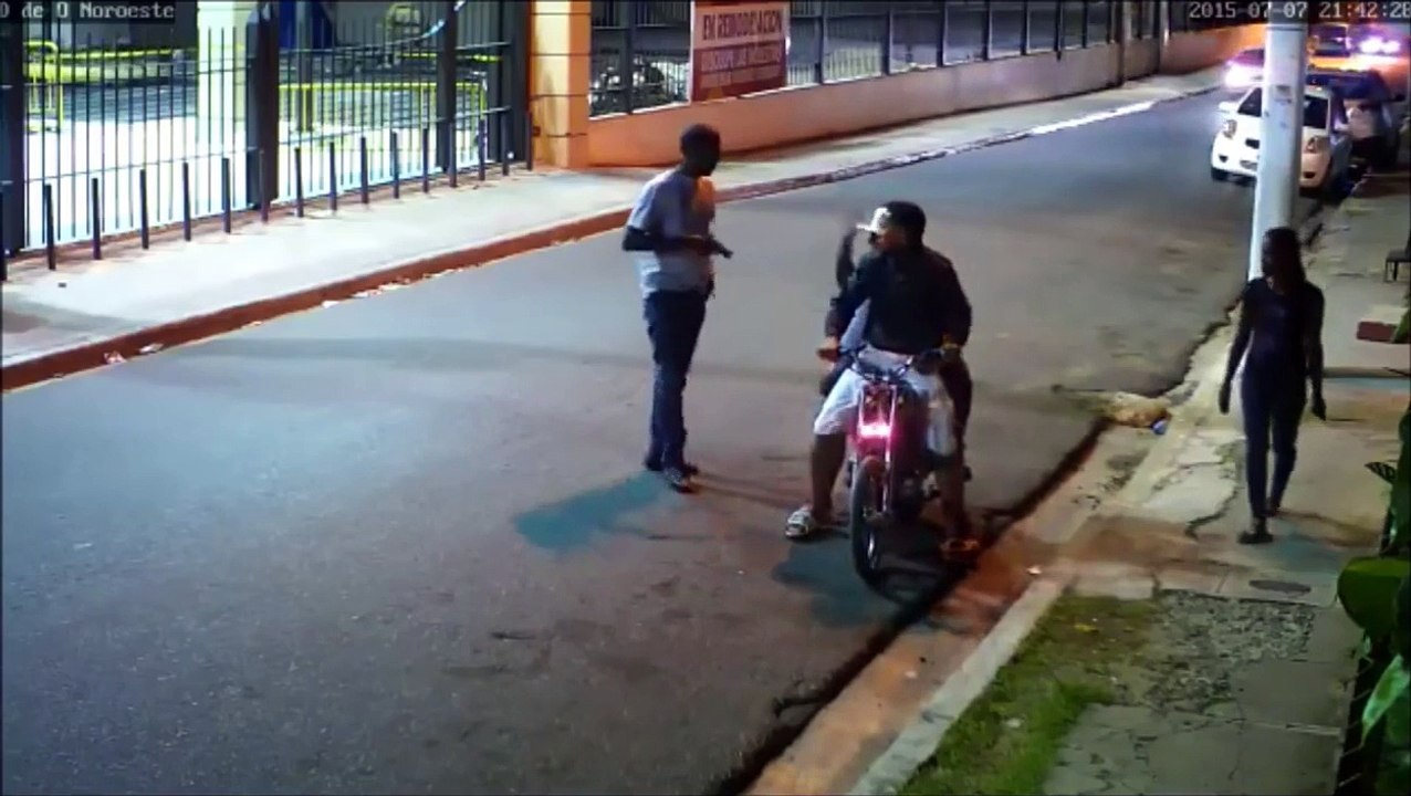 Failed Assault! To These Robbers Robbery doesnt Go as Planned