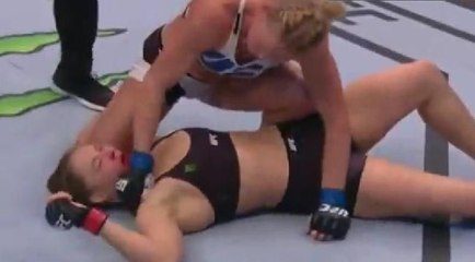 Hiç yenilgisi olmayan şampiyon böyle nakavt oldu