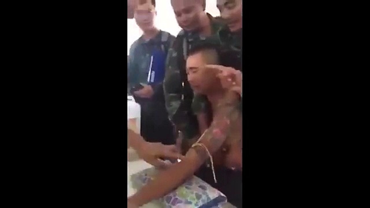NGAKAK ... INILAH TENTARA PALING KEJAM SEDUNIA / VIDEO LUCU