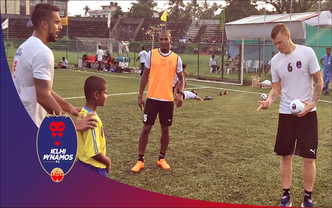 John Arne Riise & Florent Malouda surprise a young Kerala Blasters fan