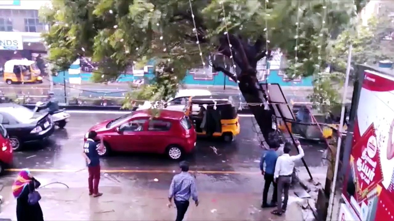 Chennai Rains  Dramatic Footage Of A Tree Falling On A Car