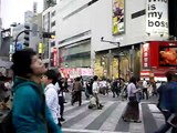 ひみつの嵐ちゃんラッピングトレーラー渋谷スクランブル交差点