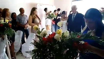 Comment Ruiner une Cérémonie de Mariage à la Trompette